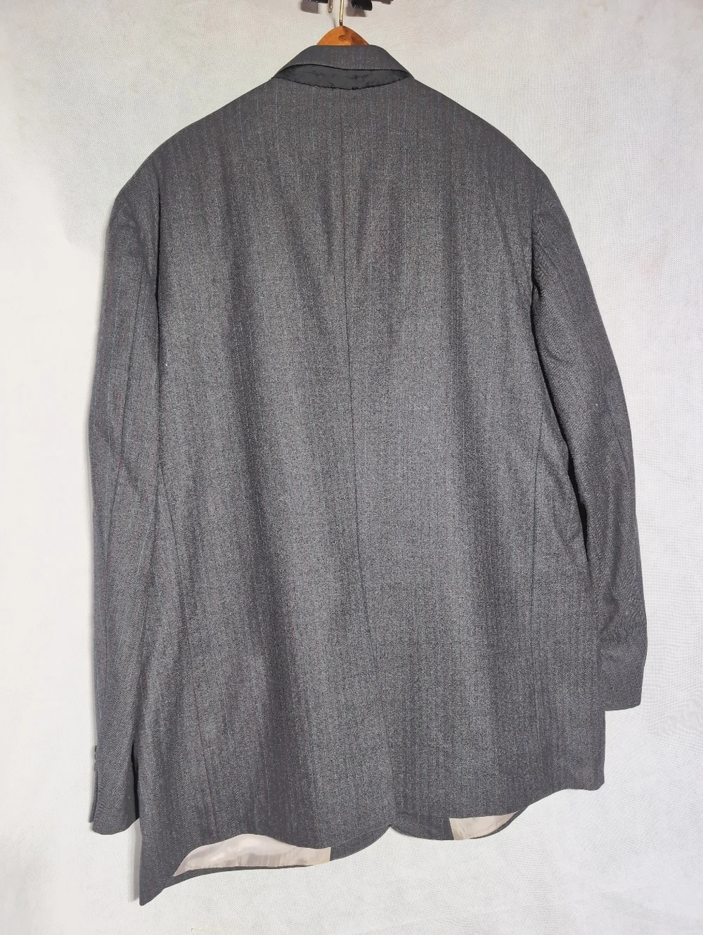 Kilgour French & Stanbury Virgin Wool Classic Men's Gray Pinstripe Suit